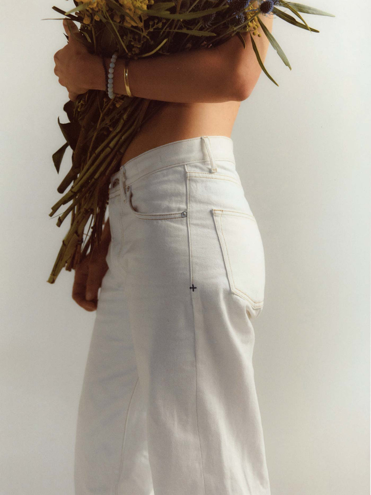 edie white selvage