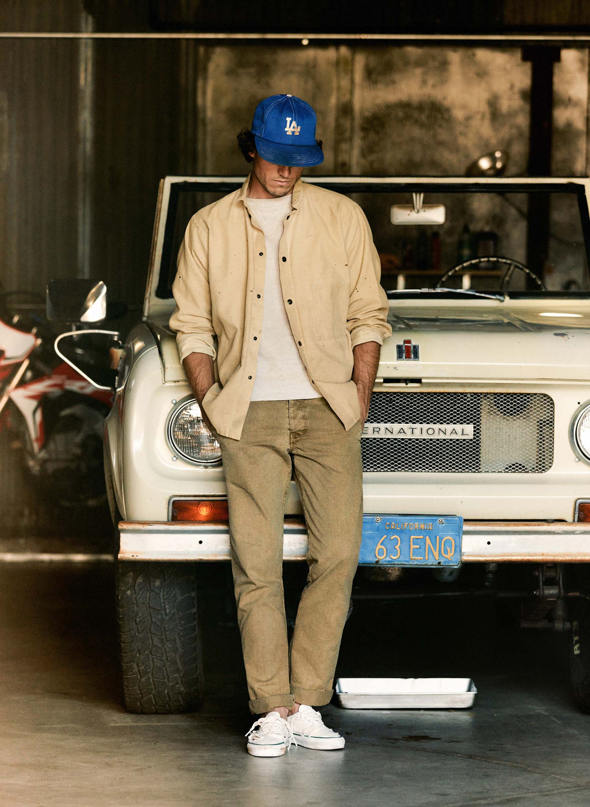 all american chino in field tan