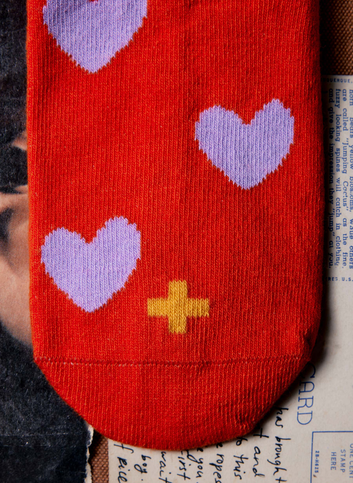 heart sock in poppy
