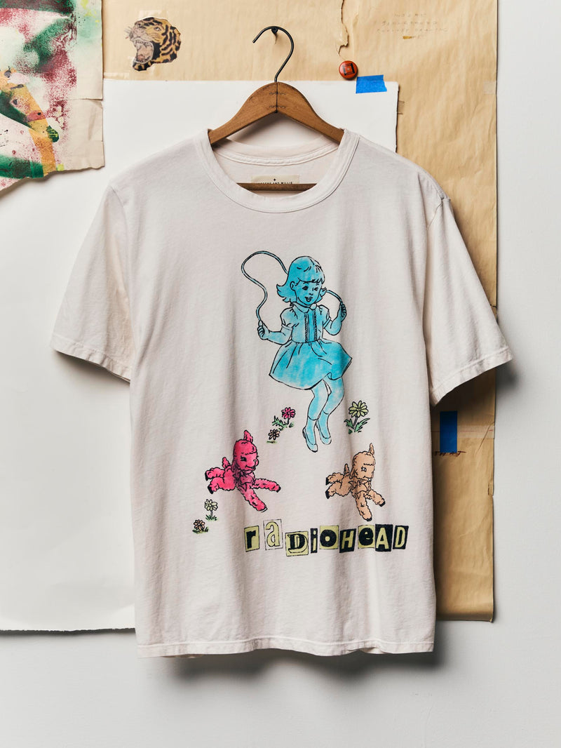 hand-drawn "day dream" tee