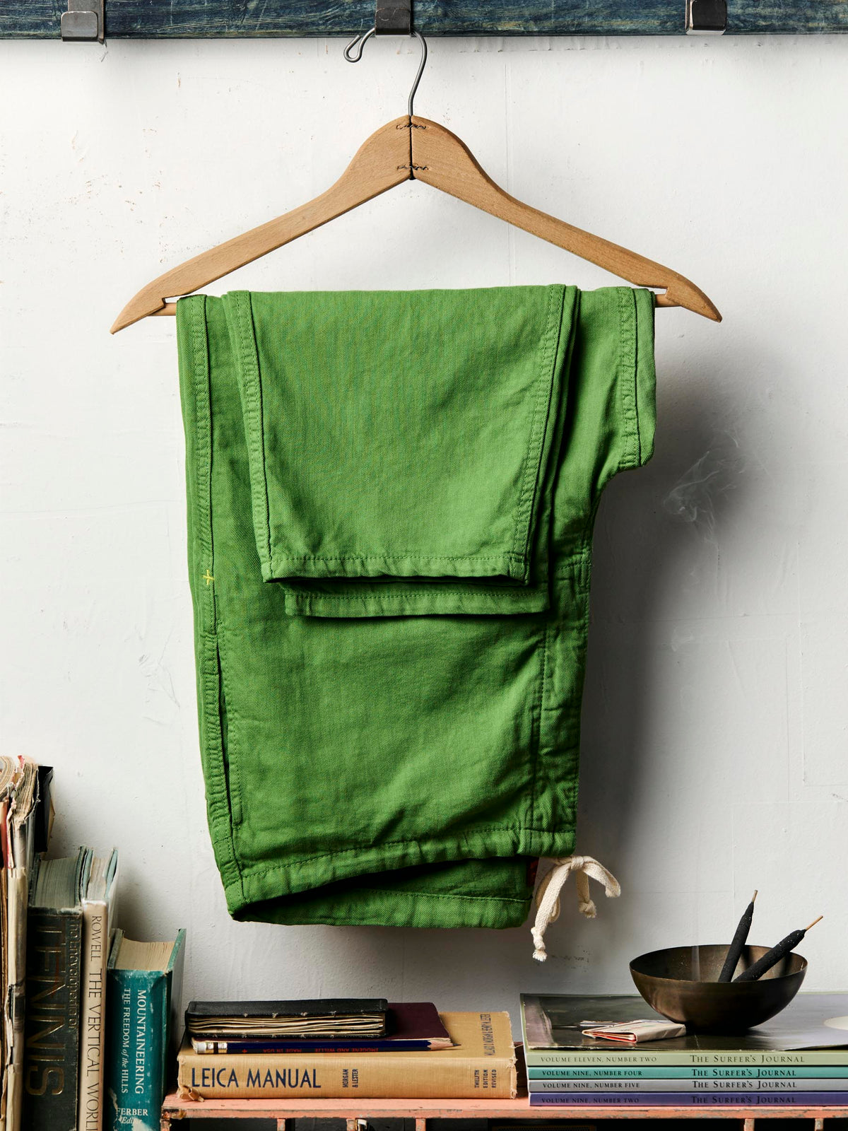the lounge pant in fern green