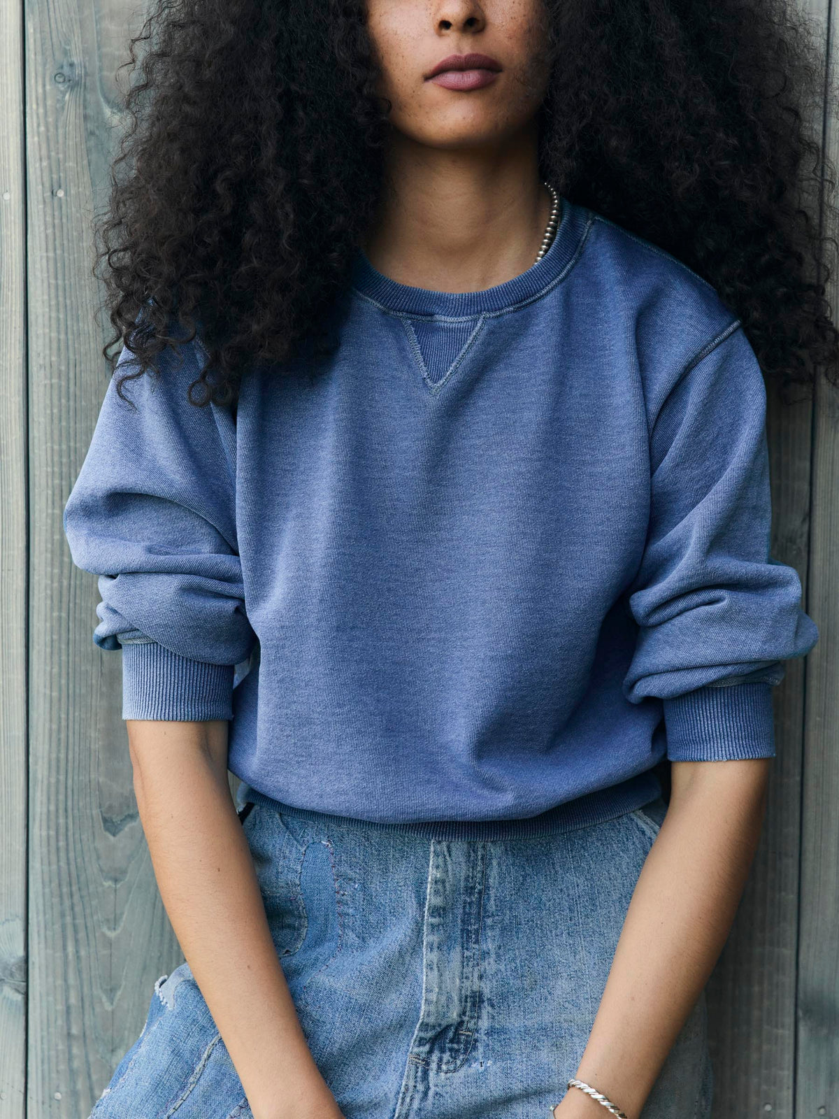 penny sweatshirt in washed indigo