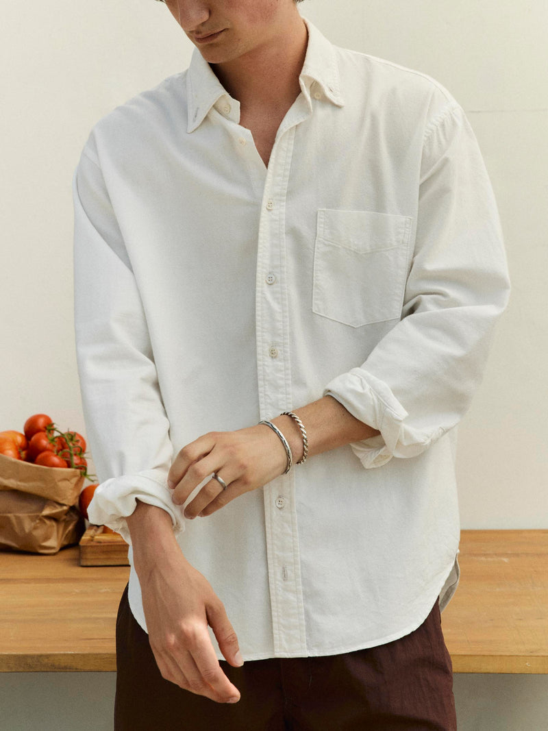 lightweight beach oxford in white