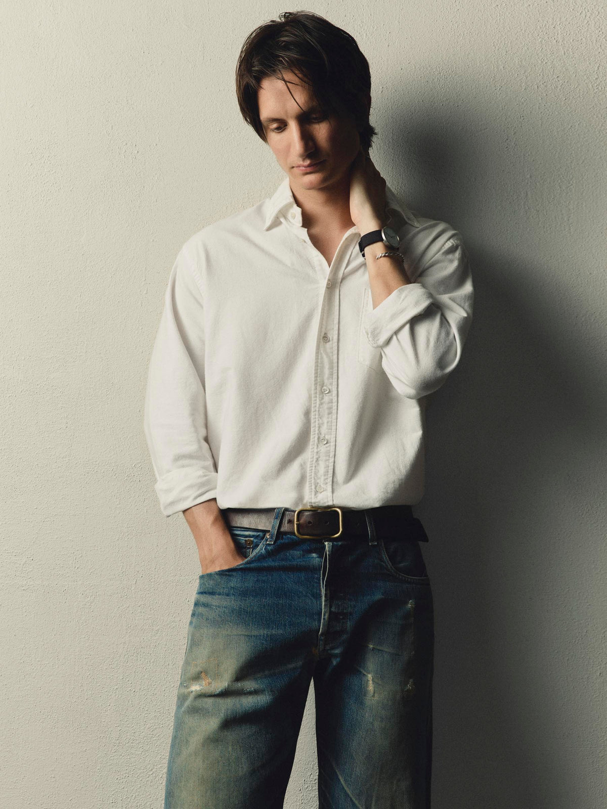 lightweight beach oxford in white