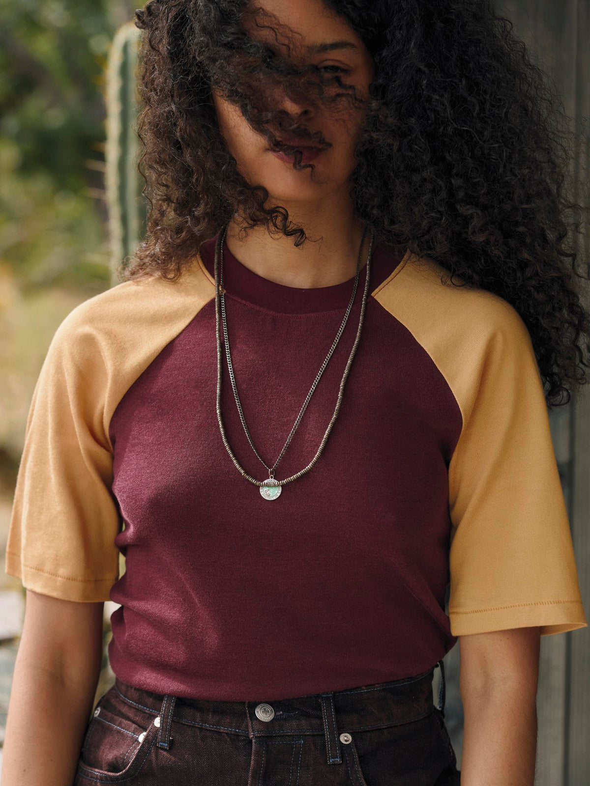 knit raglan crew in maroon
