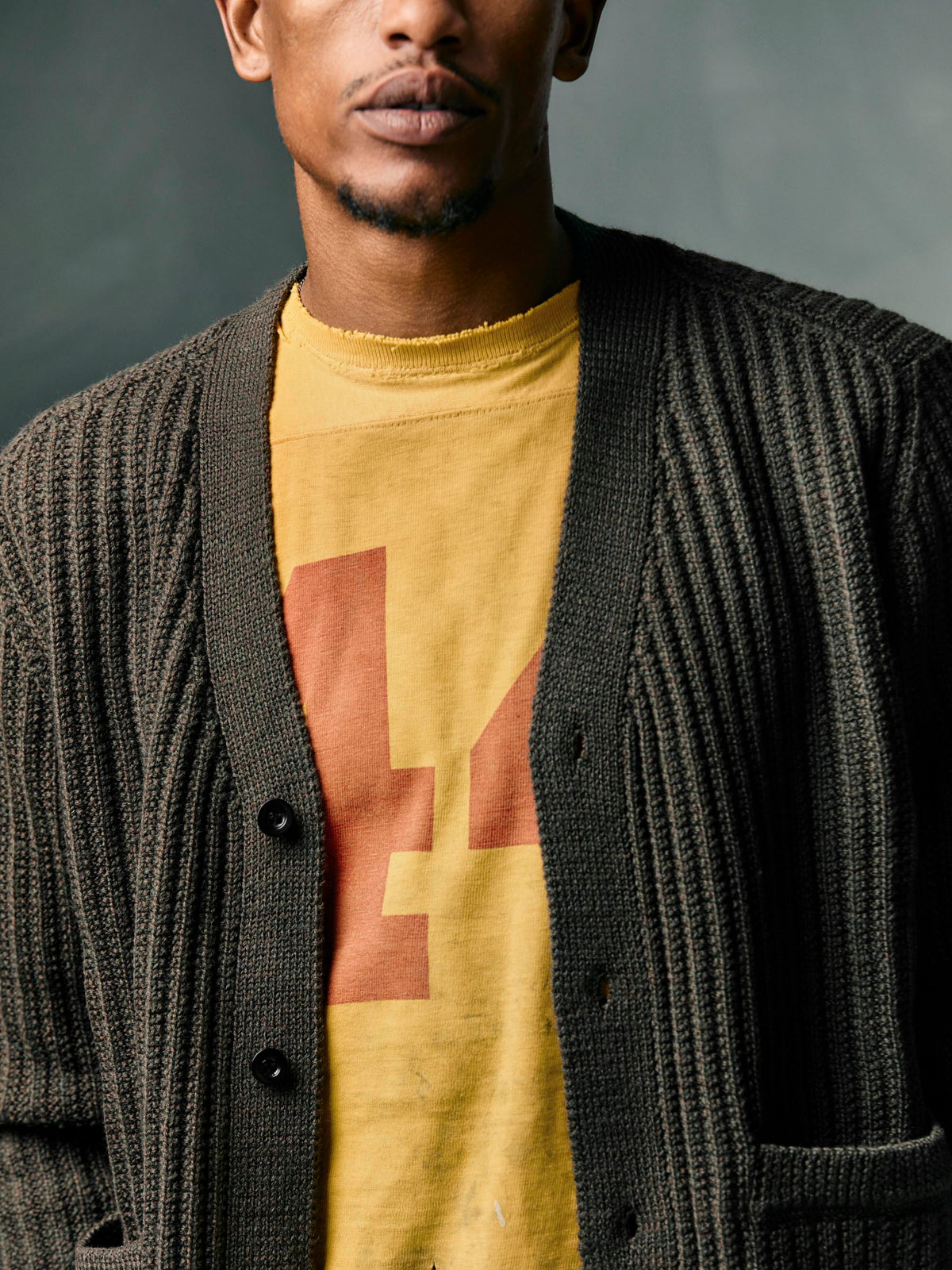 walker cardigan in marled olive